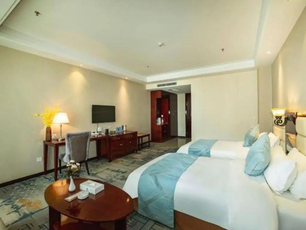 Xinxiang Zhongzhou Yihe Hotel 3*,